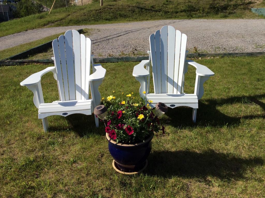 Hotel Sous La Croix 152725 Tadoussac Eksteriør billede